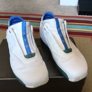 Air Jordans XVIII OG Low Melo